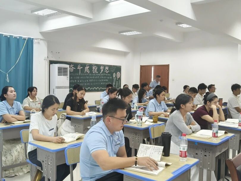 1757292779186376.jpg 7b75331447f855213114c270a0f7a731.jpg