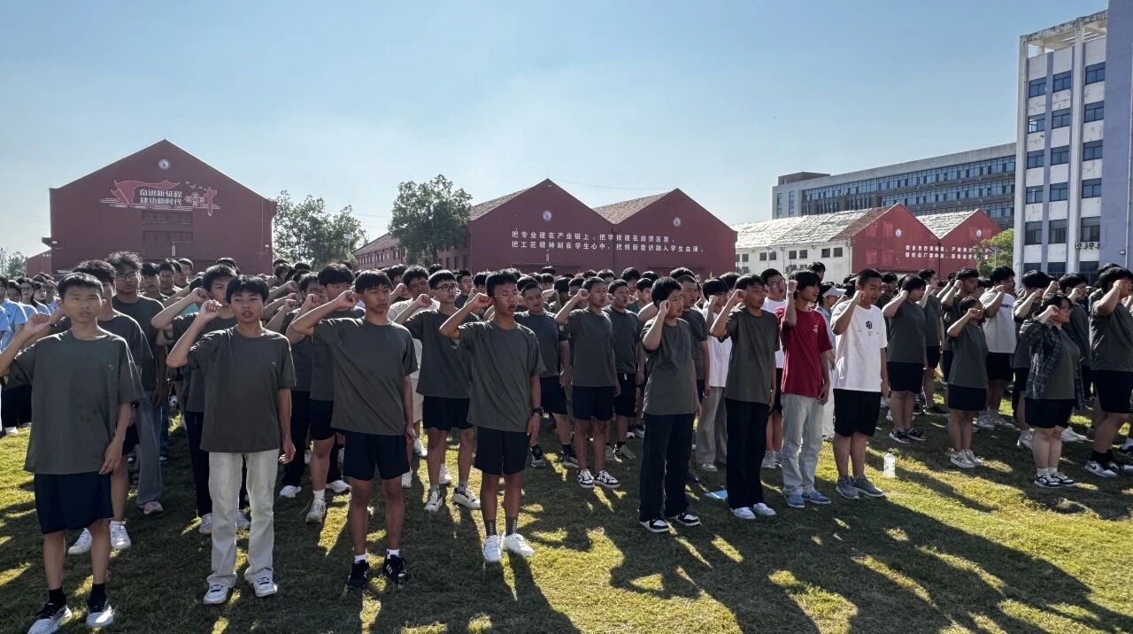 1757293373712651.jpg e3e08e7e9b78ba7a8015f2cc6c6c7ff2.jpg