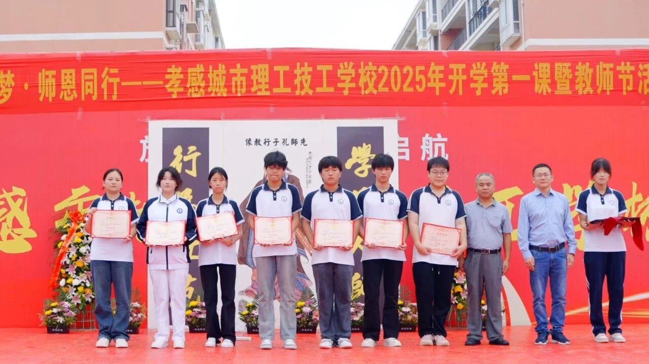 1758502596942144.jpg a7571cfbe0b77ffcbaf4b38466d6b229.jpg