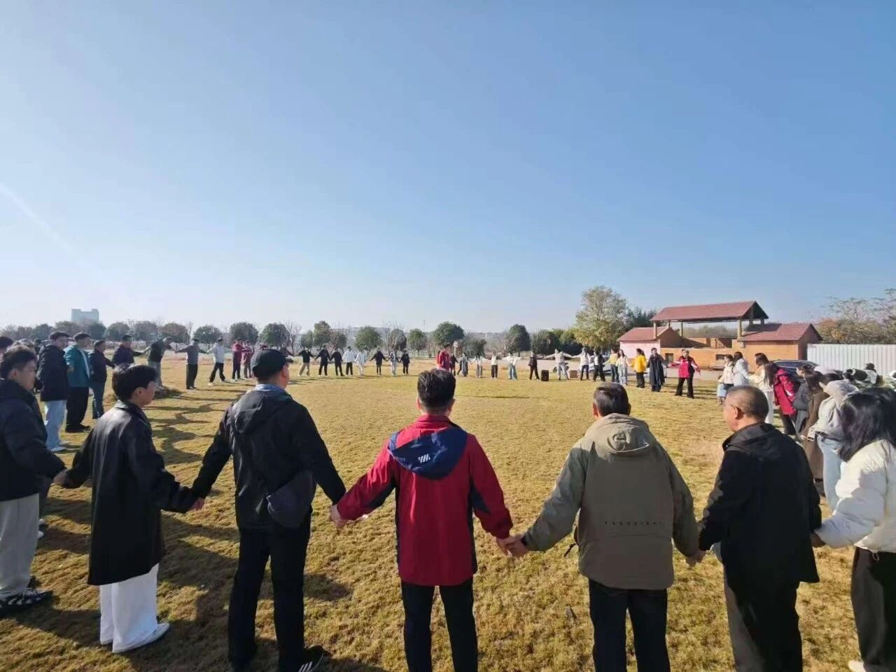 1766129368396417.jpg edb2620956c9f1fcf001b2c2e07b4207.jpg